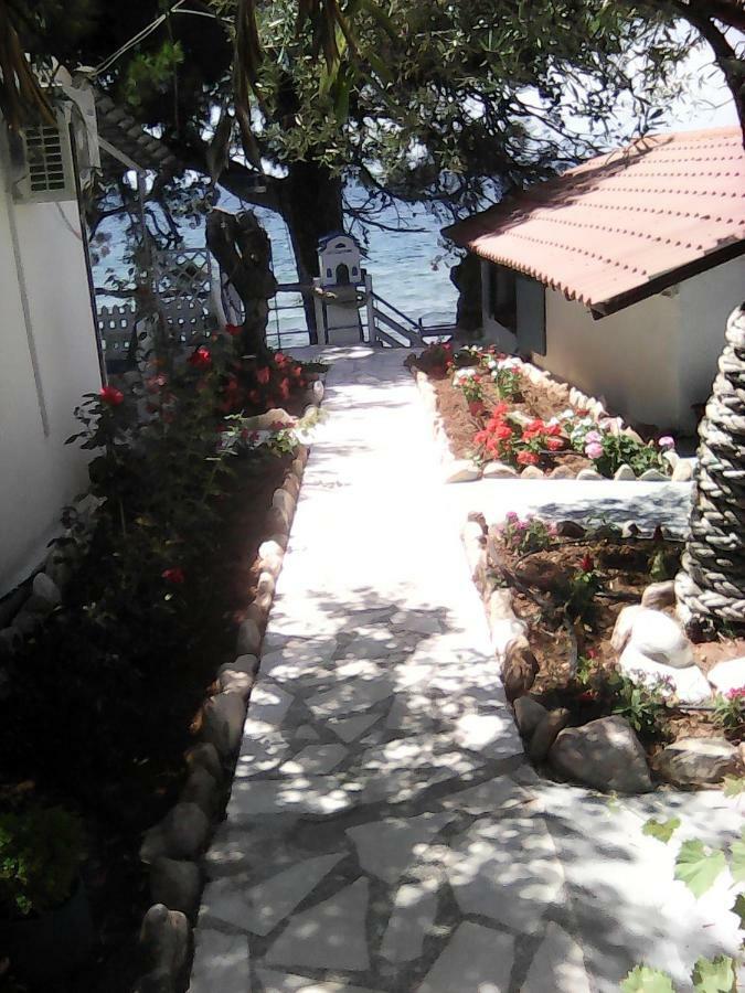 Agyrovoli Bungalow Skala Kallirakhis Exterior photo